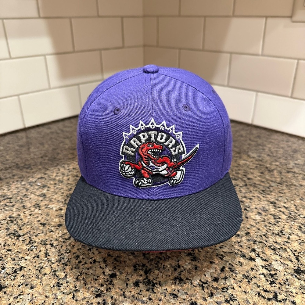 Toronto Raptors Mitchell & Ness Snapback Hat Purple Black NBA HWC Wool Blend